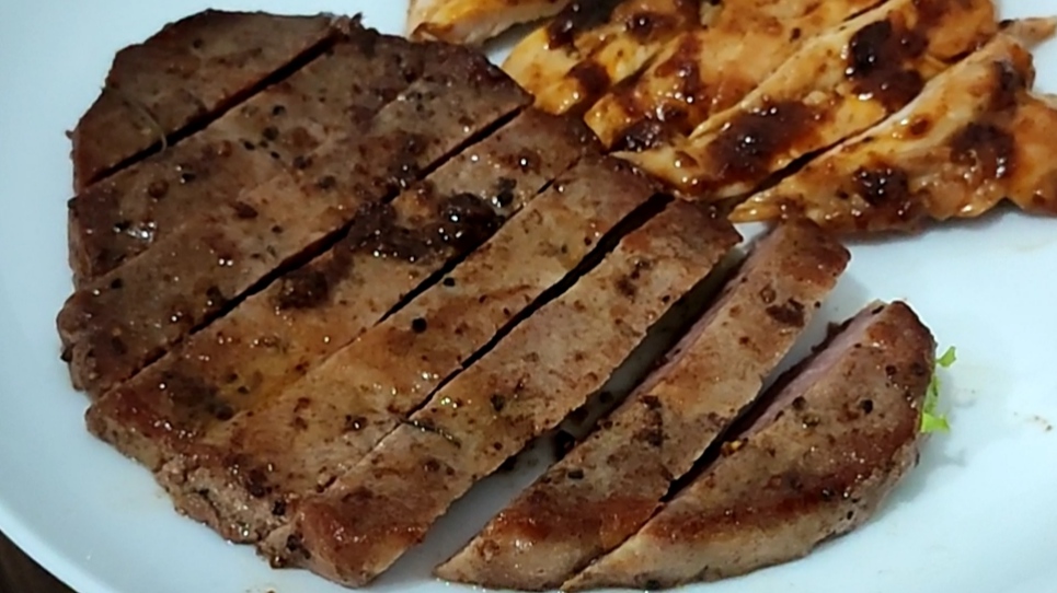 Pengalaman Pertama Kali Masak Steak di Rumah